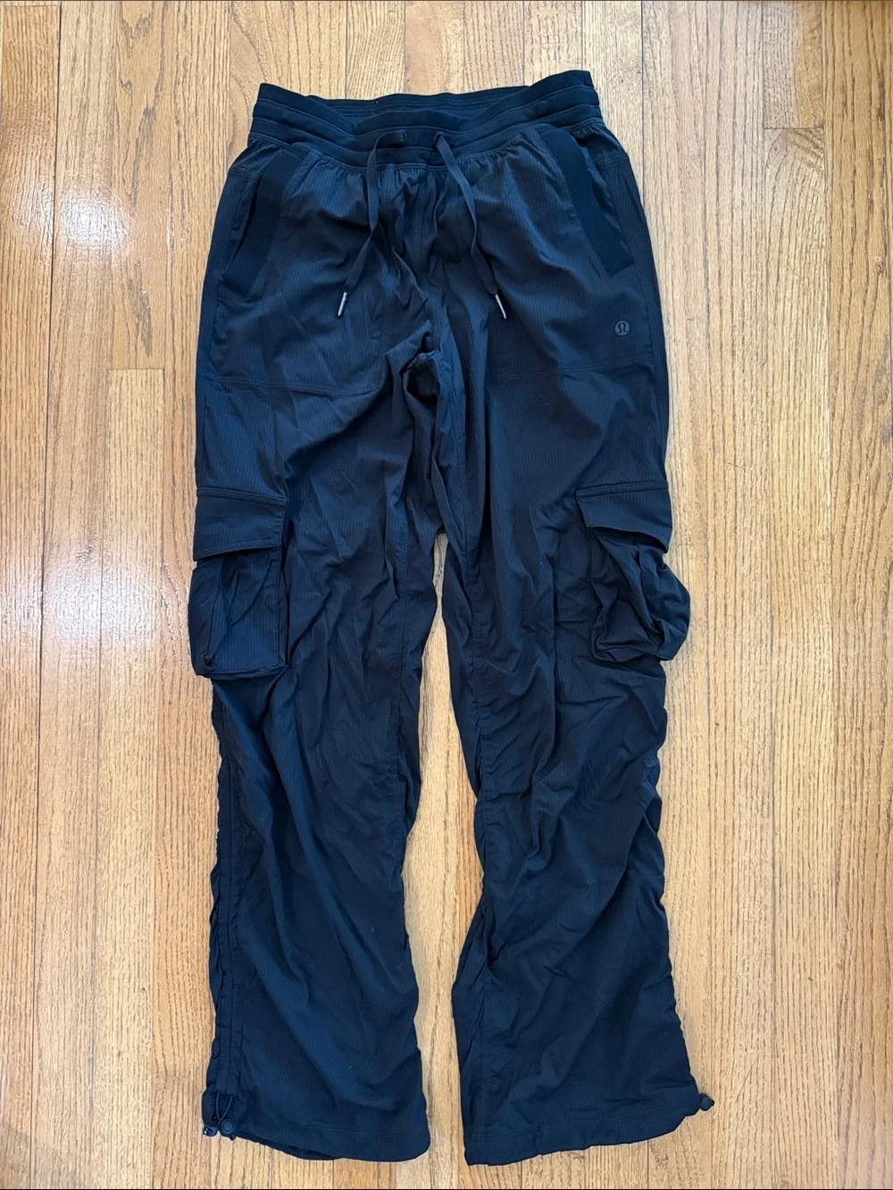 lululemon athletica Women’s Dance Studio Relaxed-Fit Mid-Rise Cargo Pant XS EUC
